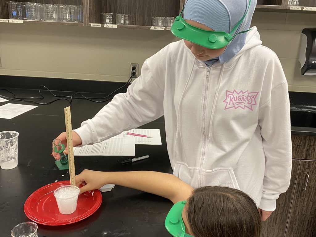 Girls doing science 